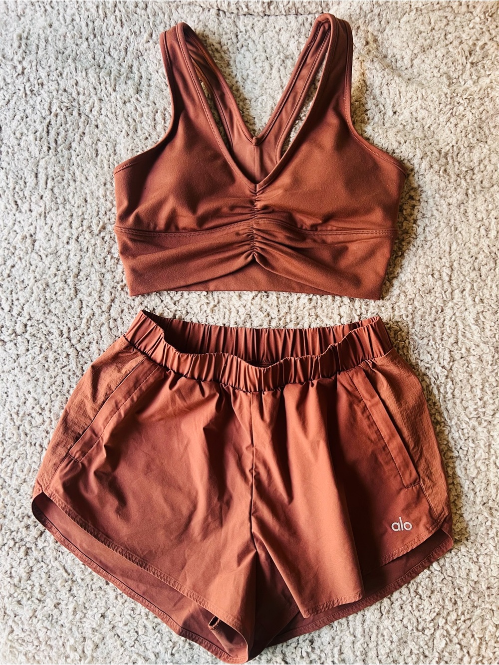 Alo Chesnut bra & shorts set